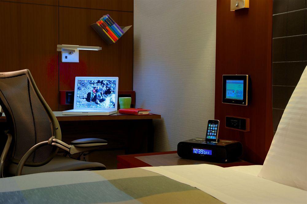 คลับ ควอเตอร์ โฮเทล ไทม์สแควร์ - มิดทาวน์ Hotel นิวยอร์ก ภายนอก รูปภาพ